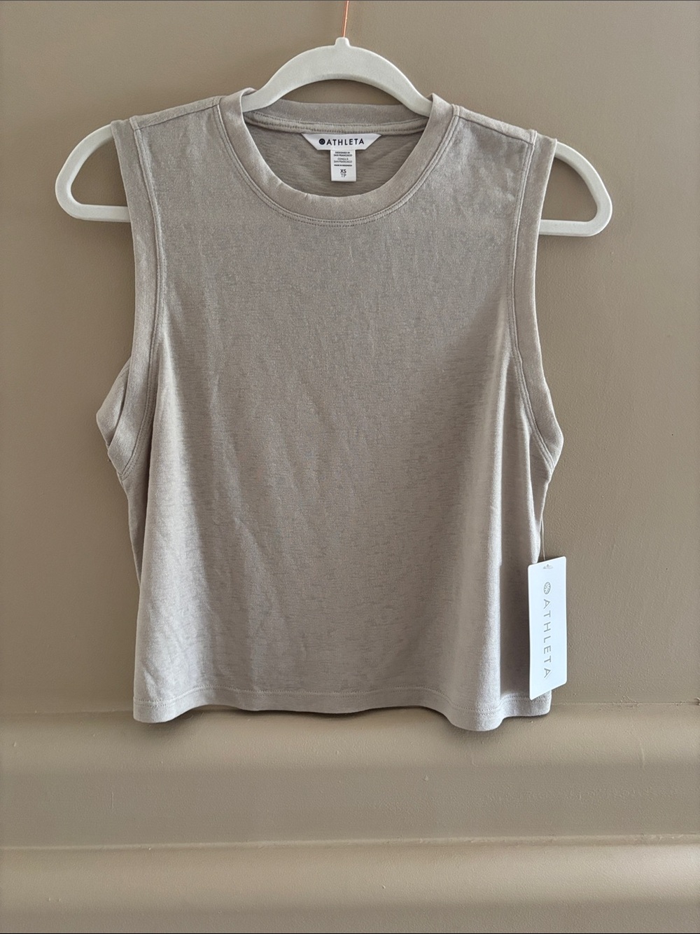 Athleta Breezy Muscle Tank. Natural. XS. NWT.